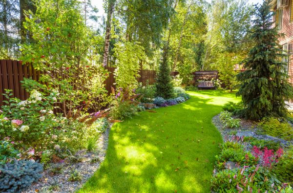 Monthly Garden Maintenance in Winter Haven